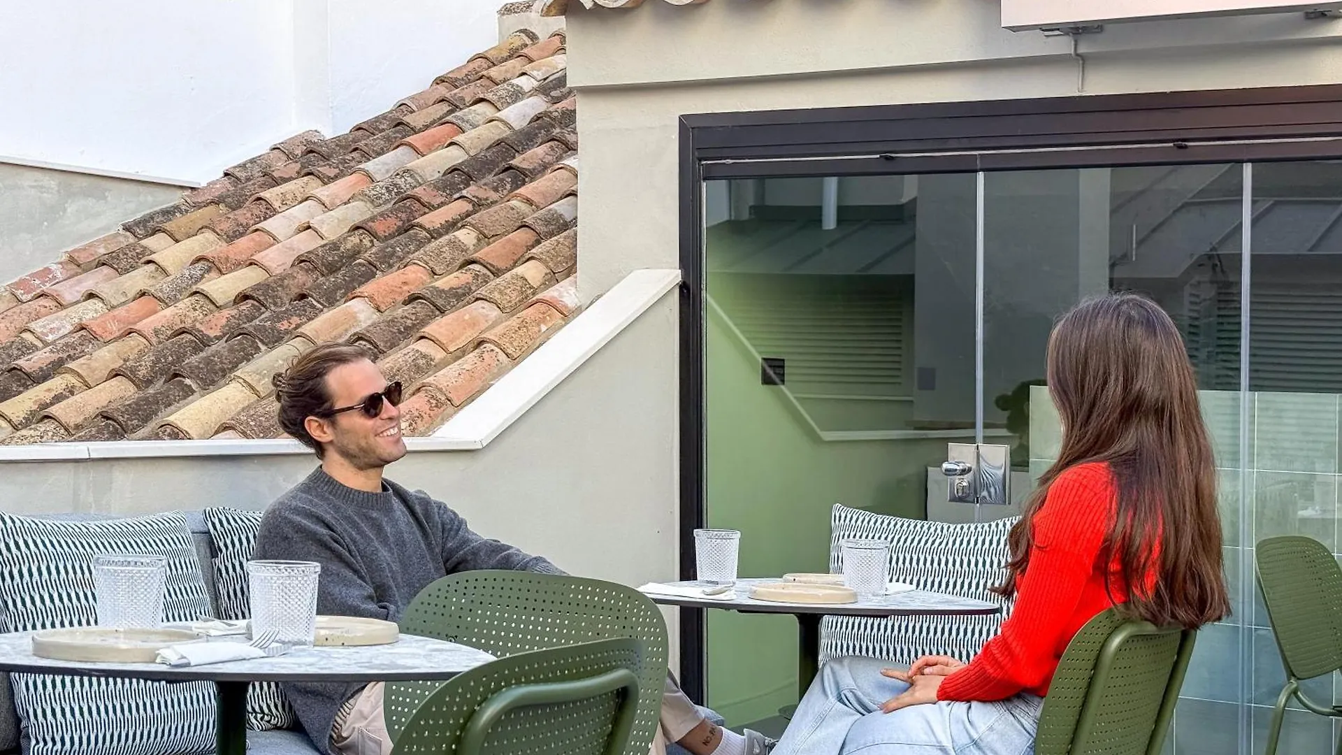Coeo Hernan Ruiz Rooftop Pool Hostel Malaga Hiszpania