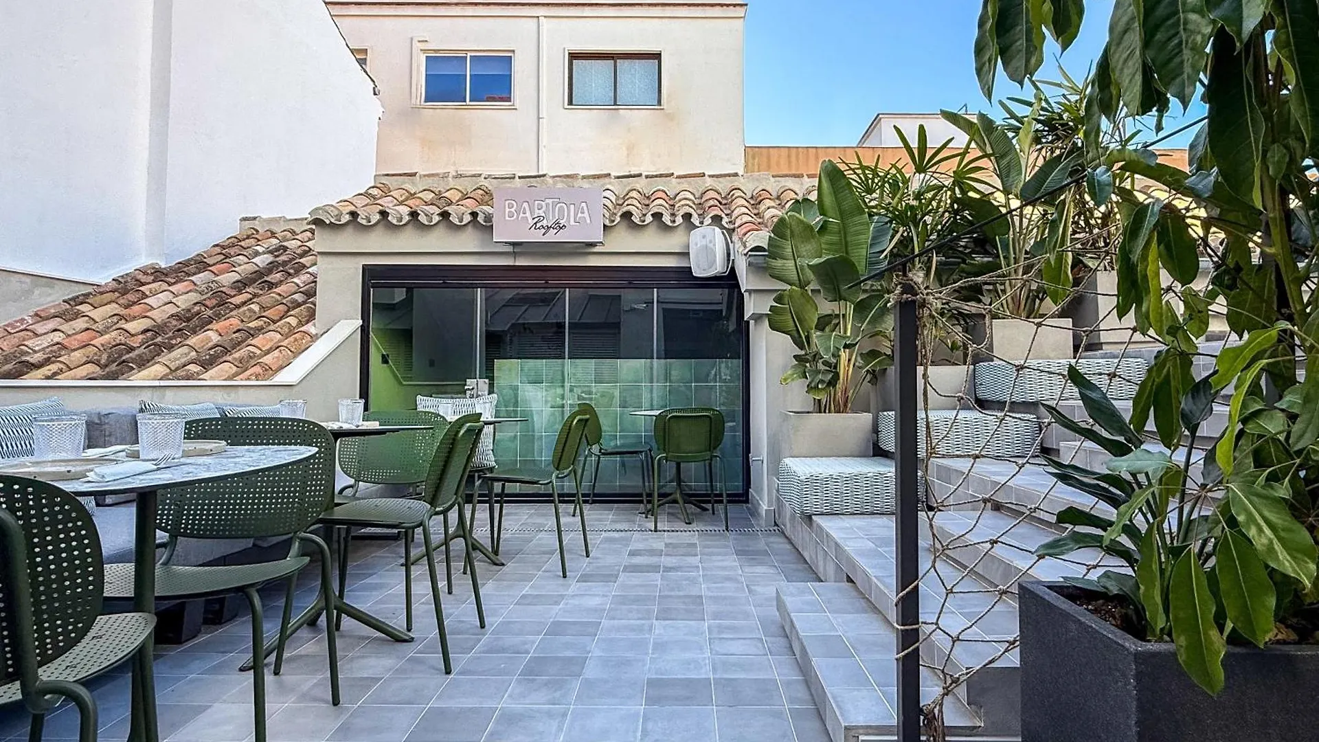 Coeo Hernan Ruiz Rooftop Pool Hostel Malaga