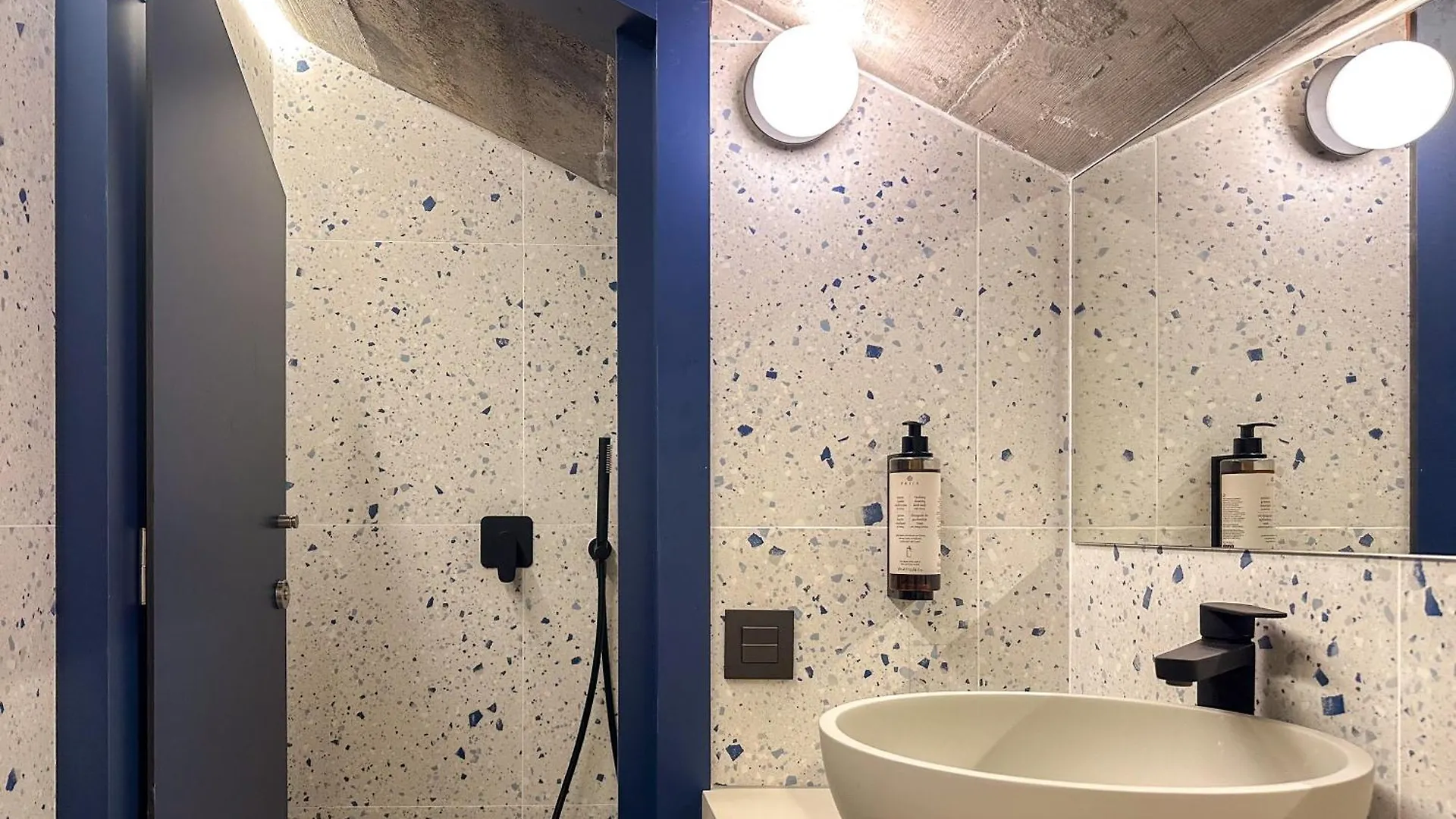 Coeo Hernan Ruiz Rooftop Pool Hostel Malaga
